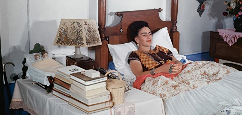 Frida Kahlo Kimdir ve Eserleri Nelerdir? - Meksika Resim Sergisi